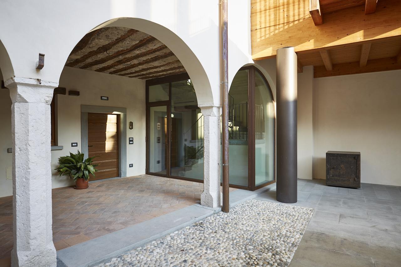 Bed and Breakfast Palazzo Eleonora Monasterolo del Castello Exterior foto